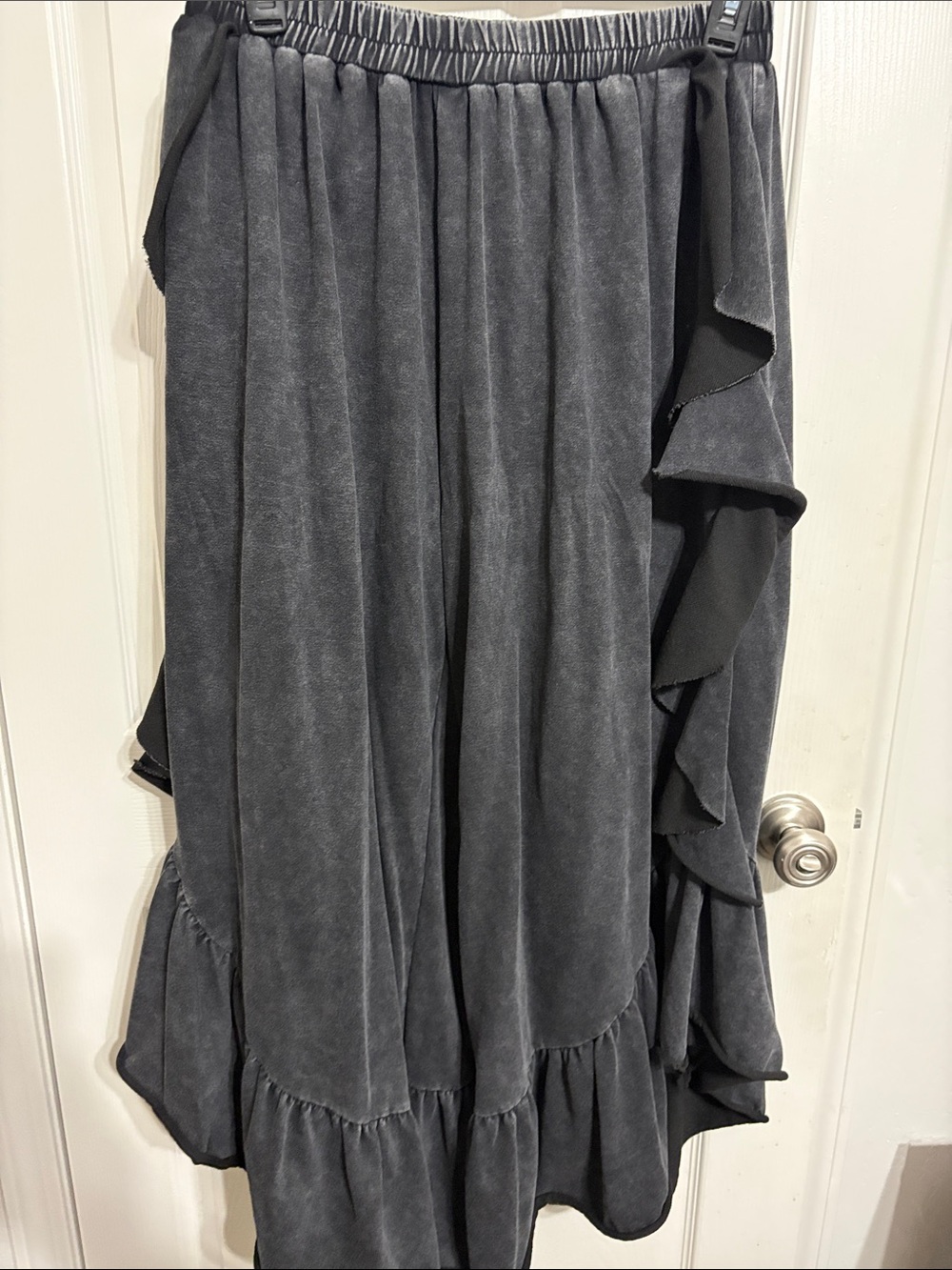 Women's Ruffled pants - Charcoal Gray XL fits like 2X